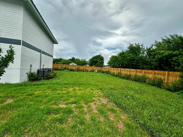 $749,900 | 722 Northwest 6th Court, Florida City, FL 33034