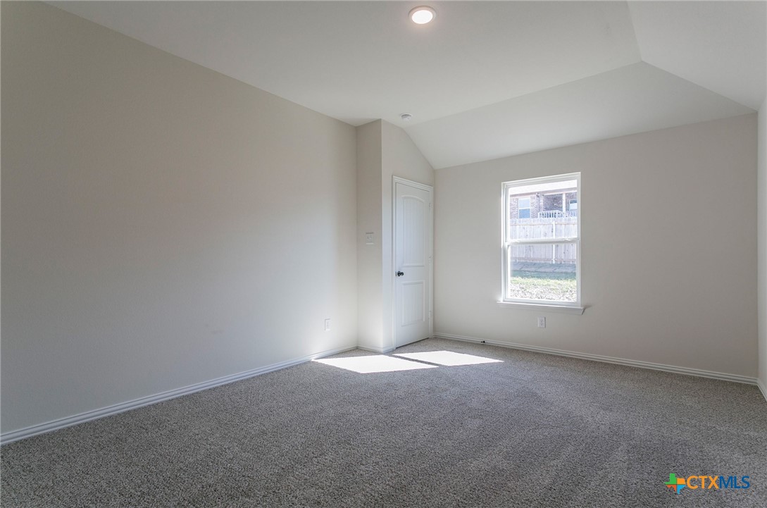 3817 Poteet Court Temple, TX 76504 - Photo 6 of 13 an empty room with a window
