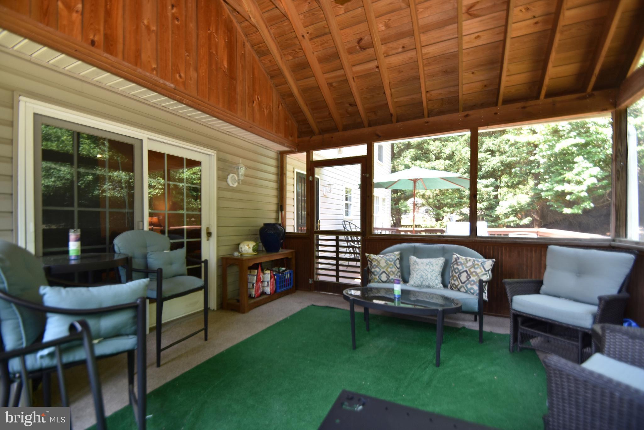 8909 Mayflower Road Baltimore, MD 21237 - Photo 27 of 29 Screened in Porch