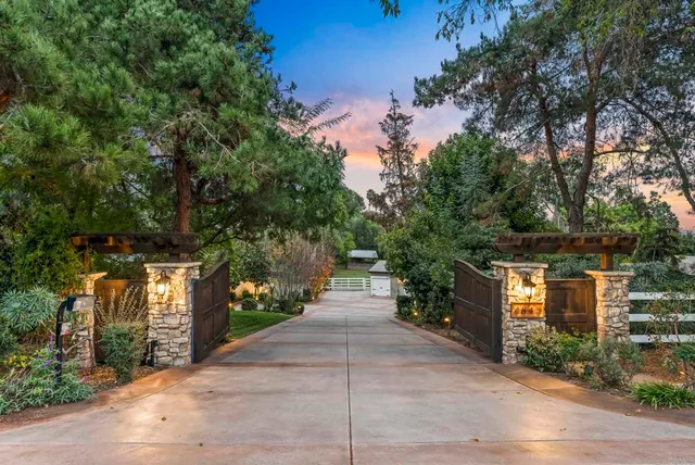 $2,499,900 | 4847 Vita Road, La Mesa, CA 91941