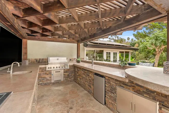 $2,499,900 | 4847 Vita Road, La Mesa, CA 91941