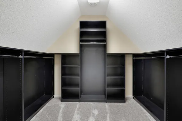 $839,900 | 17685 79th Place North, Maple Grove, MN 55311