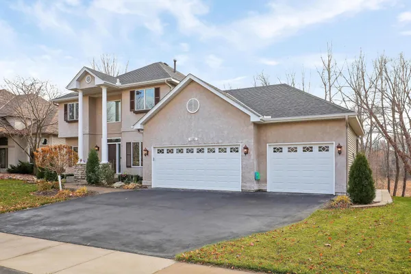 $839,900 | 17685 79th Place North, Maple Grove, MN 55311