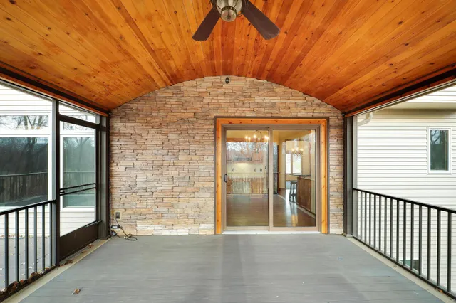 $848,800 | 17685 79th Place North, Maple Grove, MN 55311