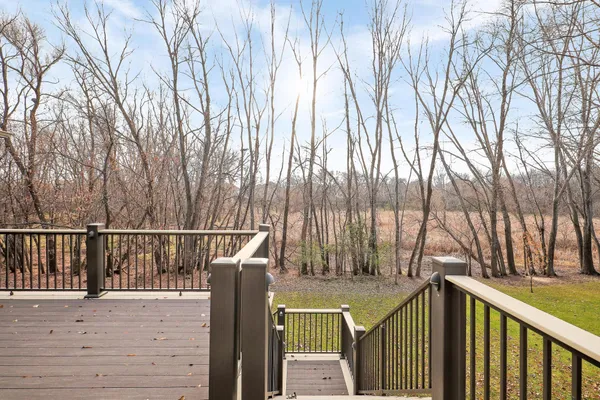 $839,900 | 17685 79th Place North, Maple Grove, MN 55311