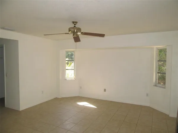 $1,800 | 23252 McQueeney Avenue, Port Charlotte, FL 33980