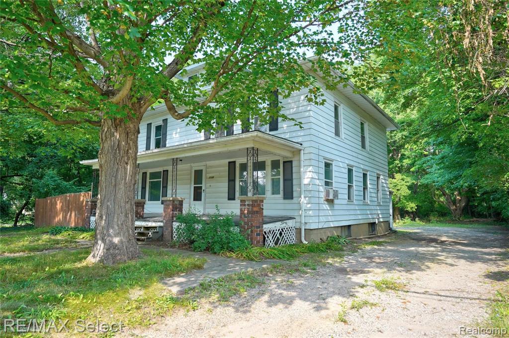 2186 North Genesee Road Burton, MI 48509 - Photo 6 of 68