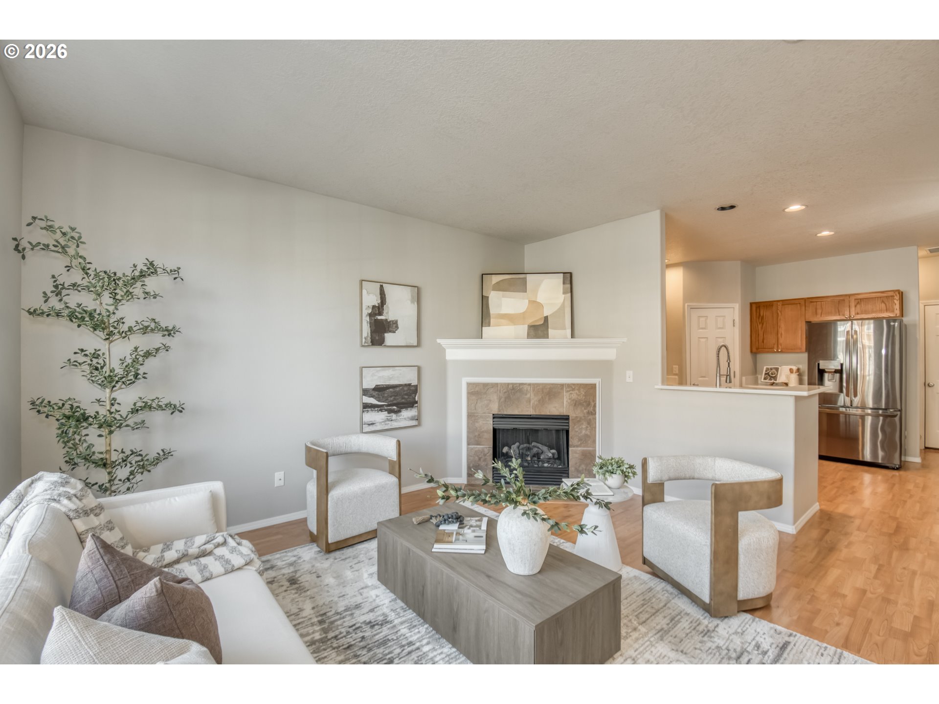 17068 Southwest Pleasanton Lane Beaverton, OR 97003 - Photo 4 of 33 Great Room
