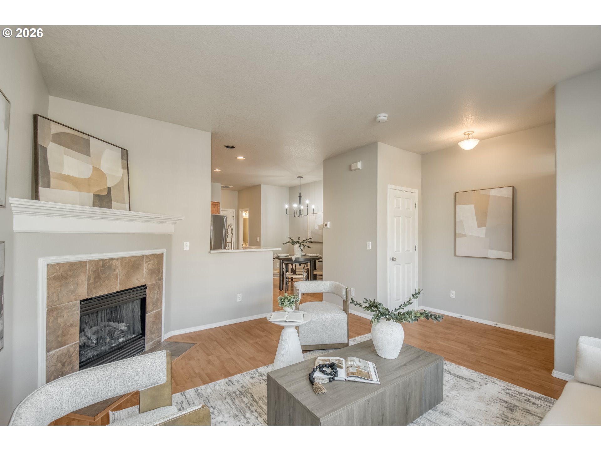 17068 Southwest Pleasanton Lane Beaverton, OR 97003 - Photo 5 of 33 Great Room