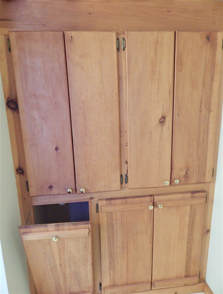 2990 Scarborough Road Carthage, MS 39051 - Photo 27 of 46 Lots of Storage w/Laundry Shute