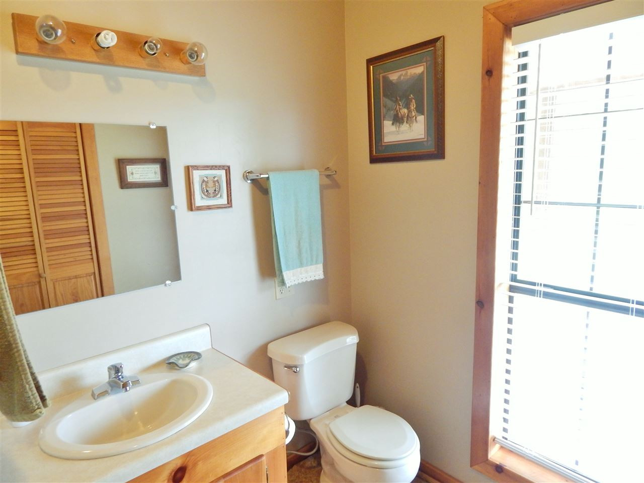 2990 Scarborough Road Carthage, MS 39051 - Photo 30 of 46 3rd Bathroom