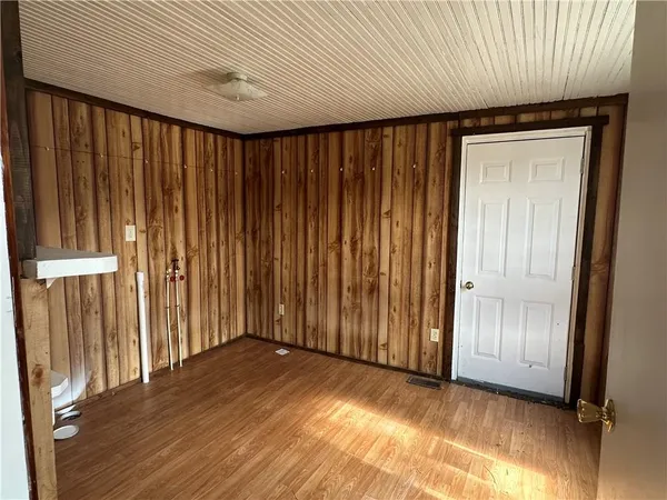 $64,700 | 111 Center Street, Millsboro, PA 15348