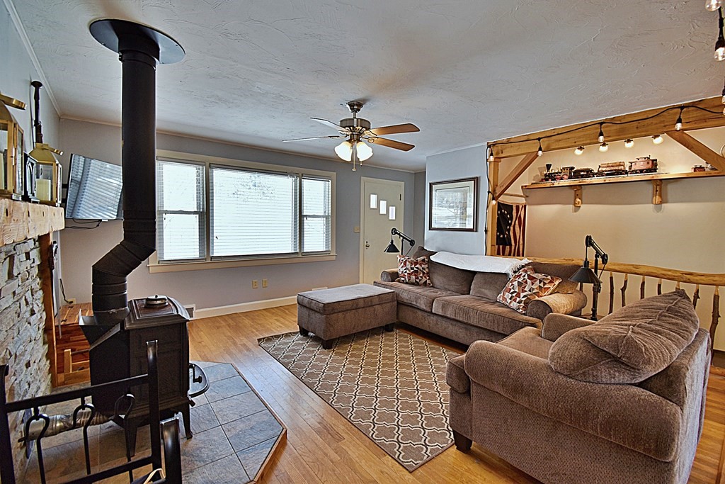 54 Fitchburg Road Ashburnham, MA 01430 - Photo 3 of 26