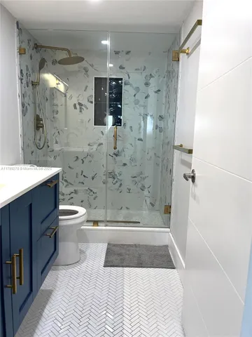 $2,300 | 6801 Harding Avenue, Unit 323, Miami Beach, FL 33141