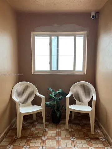$2,300 | 6801 Harding Avenue, Unit 323, Miami Beach, FL 33141