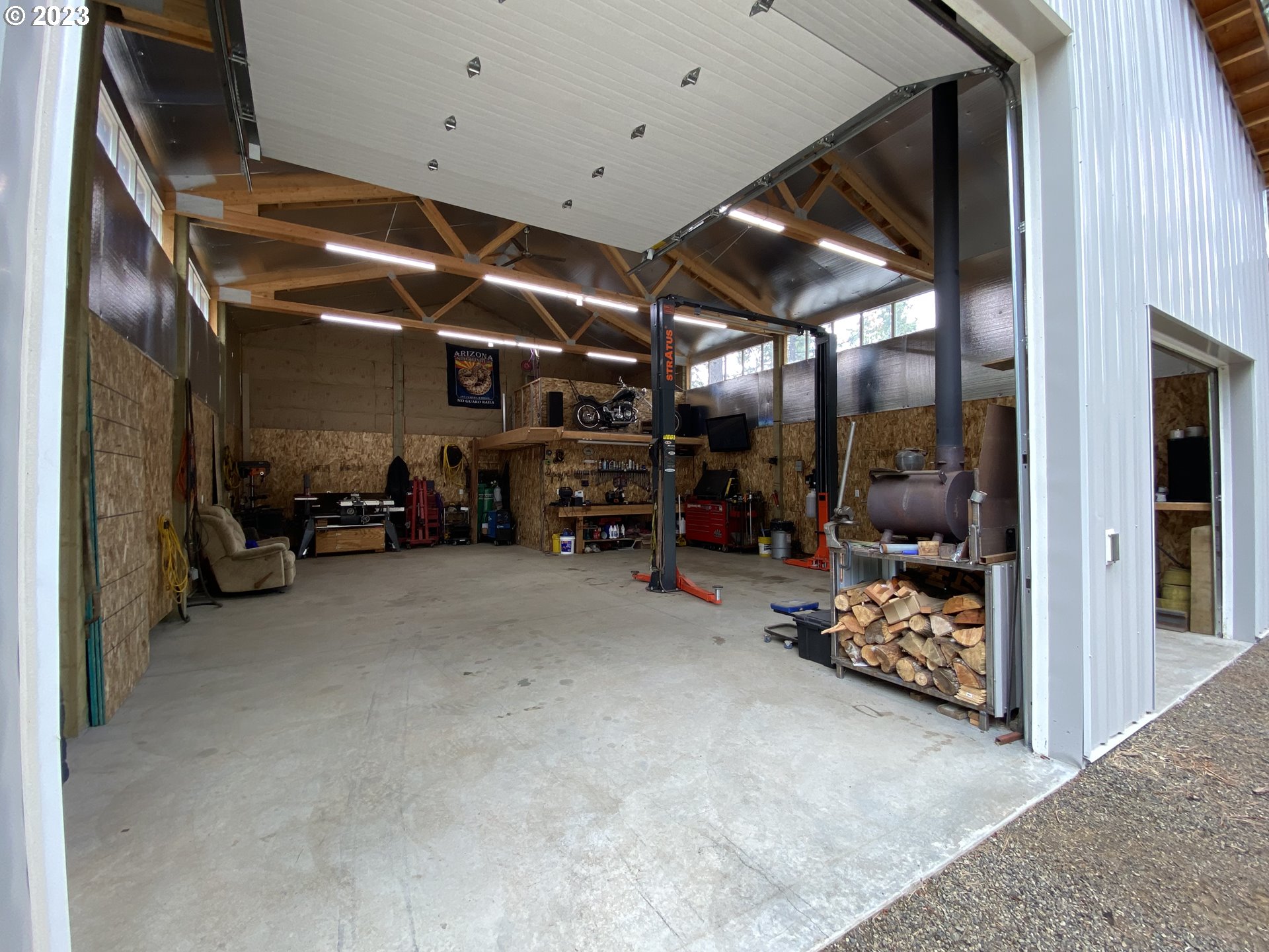 227 Locust Lane Goldendale, WA 98620 - Photo 30 of 48 a view of parking area