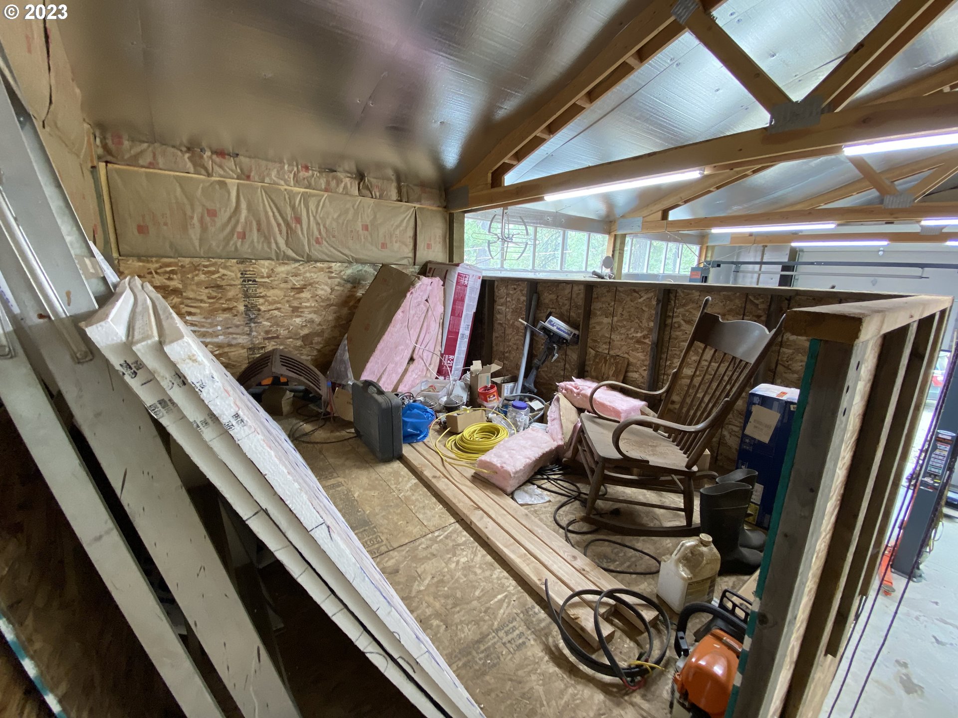 227 Locust Lane Goldendale, WA 98620 - Photo 37 of 48 a view of a balcony with chairs