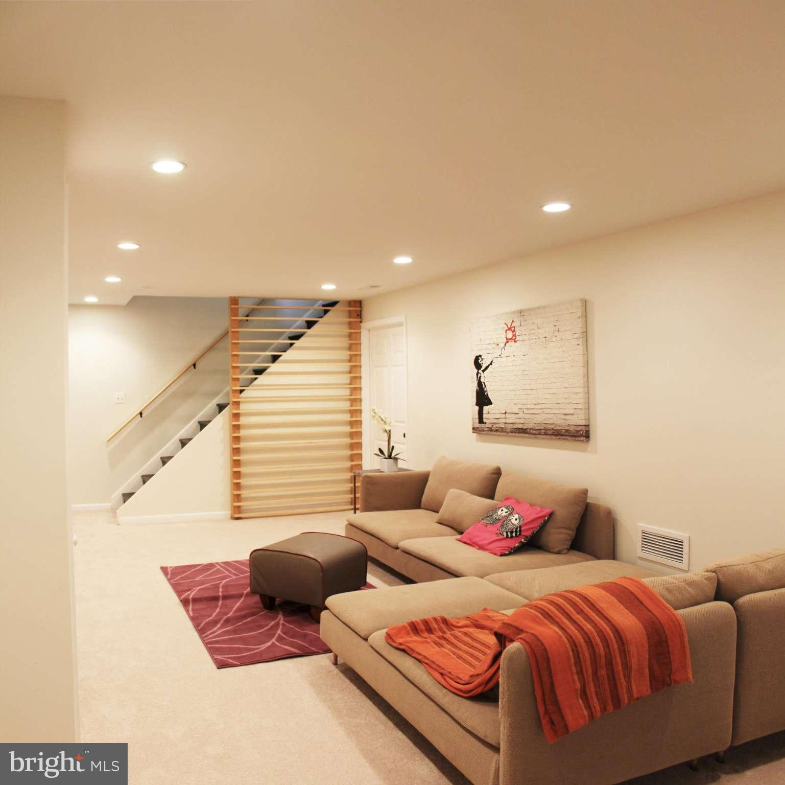 11400 Tanbark Drive Reston, VA 20191 - Photo 22 of 30 Bedroom