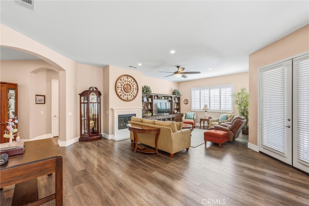 973 Ironwood Road Beaumont, CA 92223 - Photo 12 of 54