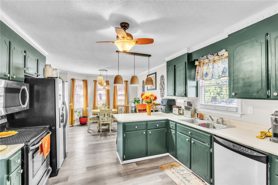 102 Cone Drive Liberty, SC 29657 - Photo 10 of 30