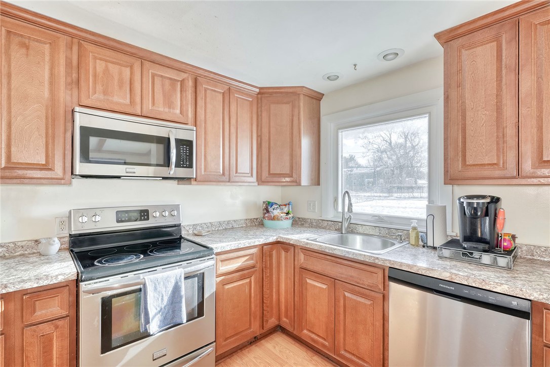 791 Rumson Road Greece, NY 14616 - Photo 19 of 37