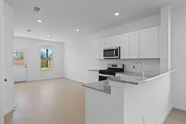 $254,990 | 17311 Thor Well Lane, Crosby, TX 77532