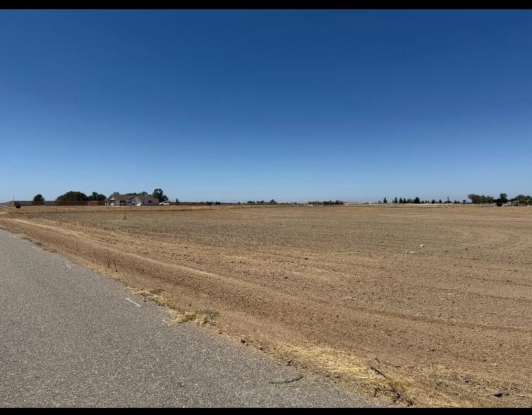 257 Steward Road Madera, CA 93638 - Photo 8 of 9 Gallery Image 8