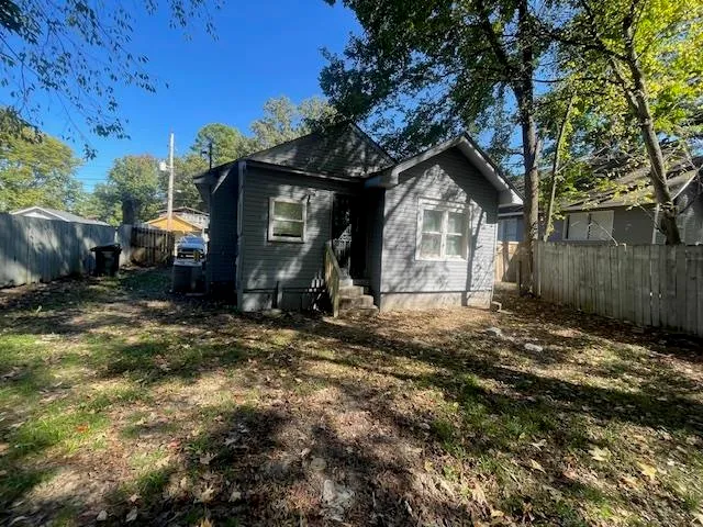 a house view with a outdoor space