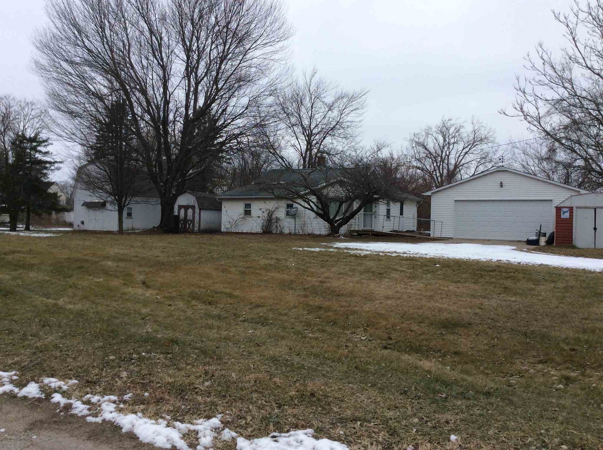 7420 11th Road Plymouth, IN 46563 - Photo 2 of 18