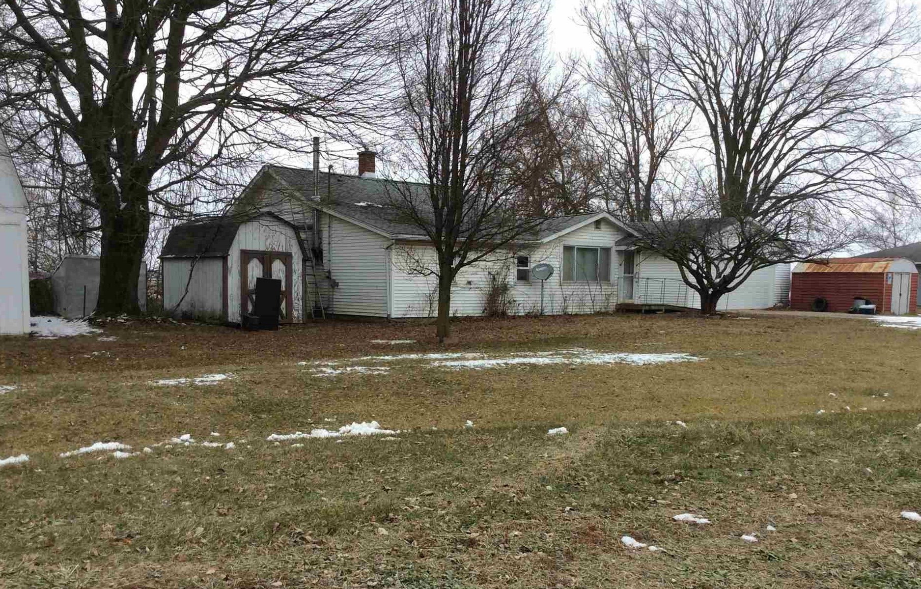 7420 11th Road Plymouth, IN 46563 - Photo 3 of 18