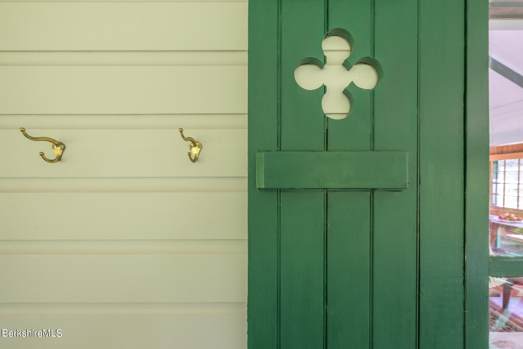 22 Mahkeenac Heights Road Stockbridge, MA 01262 - Photo 12 of 55 Shutter Detail