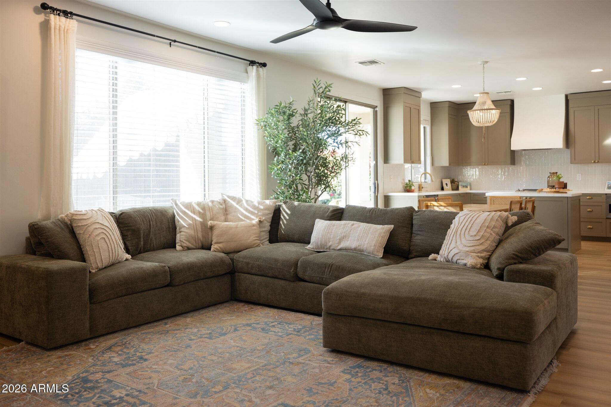 8609 West Bajada Road Peoria, AZ 85383 - Photo 2 of 60 8609WBajada-31