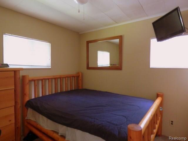 9647 Winston Road Pinckney, MI 48169 - Photo 13 of 15 11 MASTER BEDROOM.jpg
