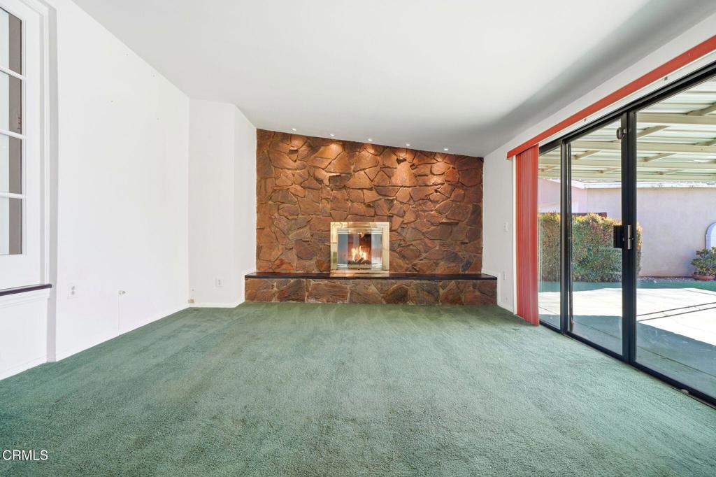 672 West Mendocino Street Altadena, CA 91001 - Photo 16 of 33 an empty room with entrance