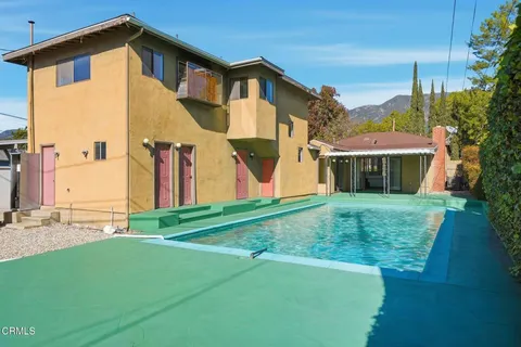 $1,098,000 | 672 West Mendocino Street, Altadena, CA 91001