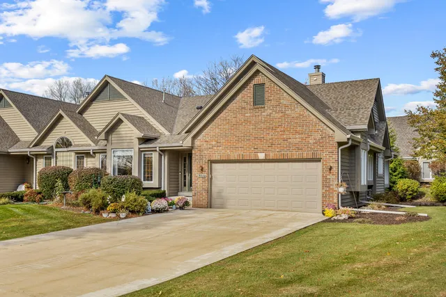 $595,000 | 18710 Follett Drive, Brookfield, WI 53045