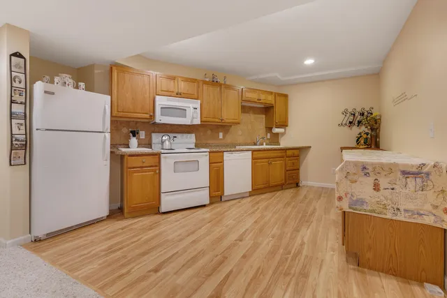 $595,000 | 18710 Follett Drive, Brookfield, WI 53045