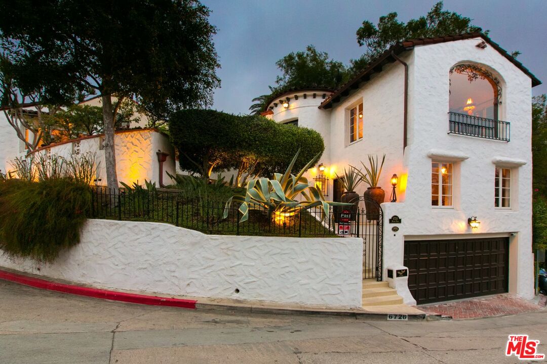 6726 Milner Road Los Angeles, CA 90068 - Photo 1 of 40 Gallery Image 1
