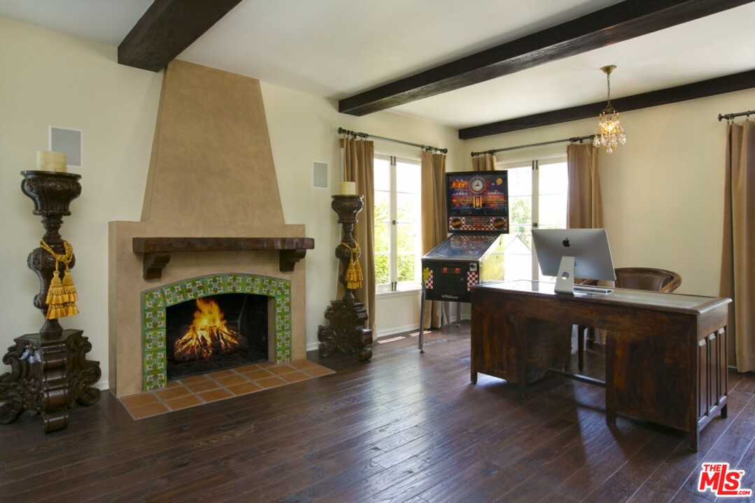 6726 Milner Road Los Angeles, CA 90068 - Photo 29 of 40 Gallery Image 29