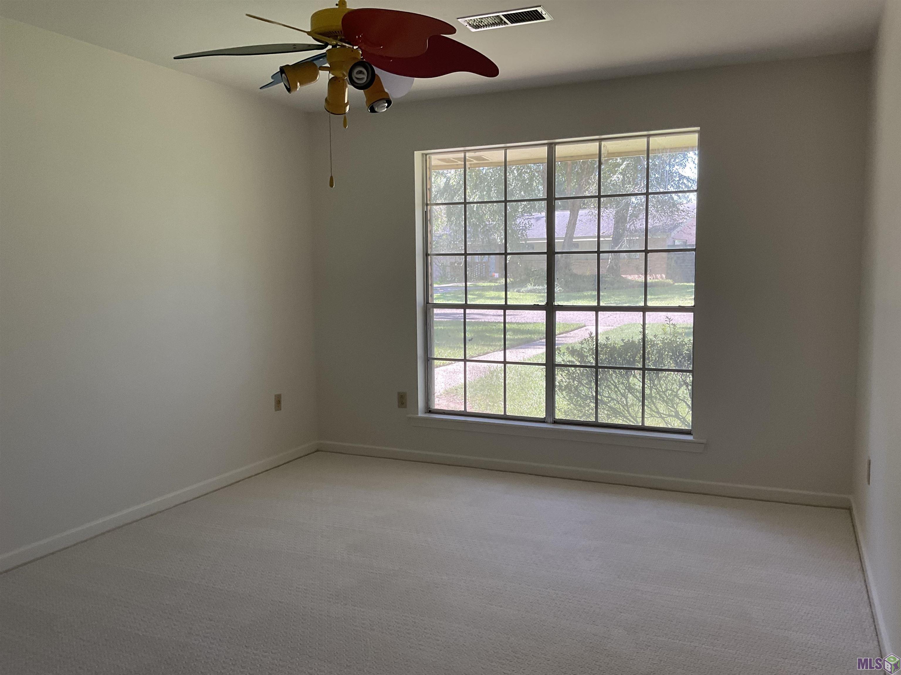 5977 Hyacinth Avenue Baton Rouge, LA 70808 - Photo 14 of 18