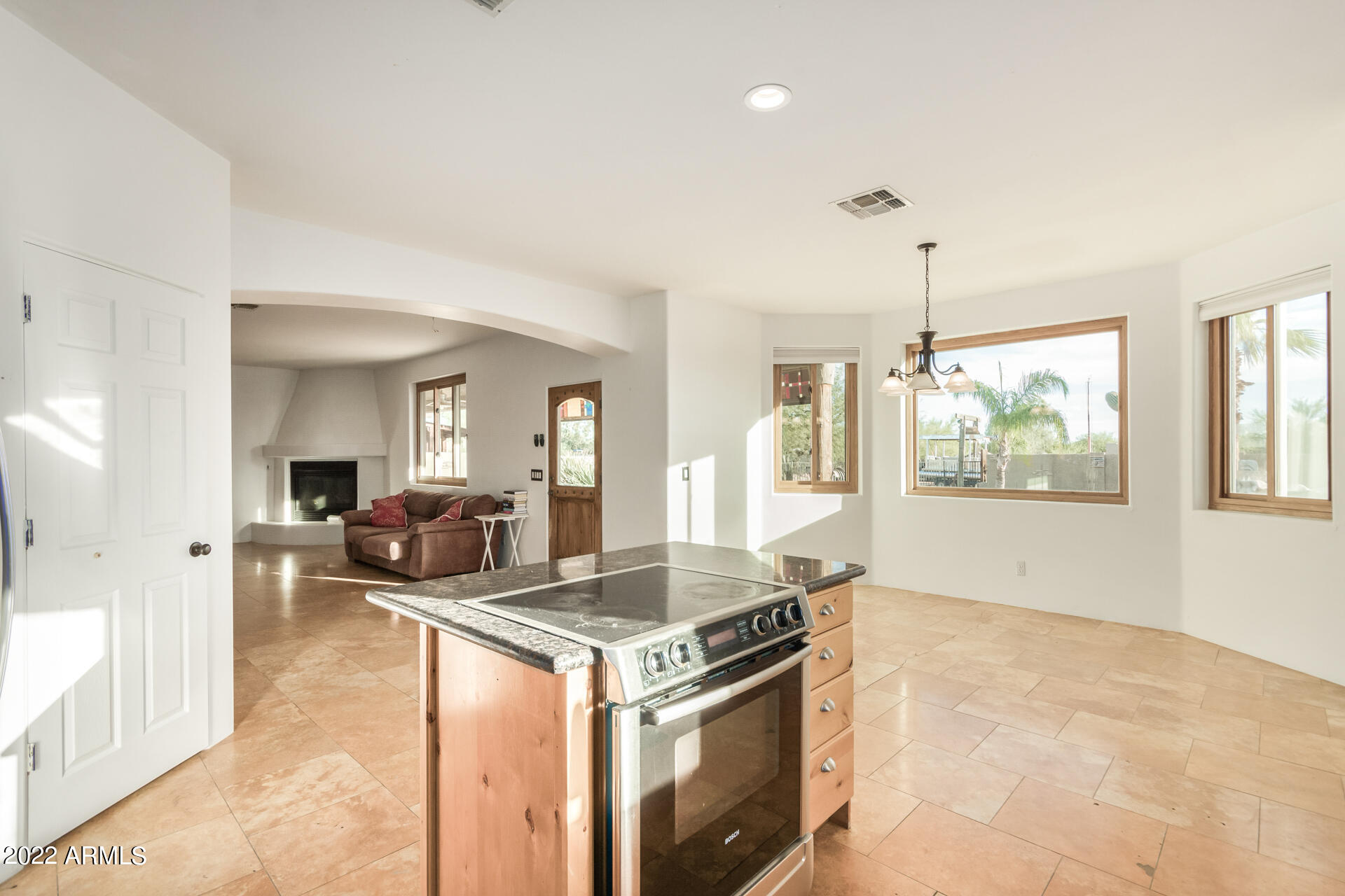 411 West Irvine Road Phoenix, AZ 85086 - Photo 12 of 41 24 - Irvine