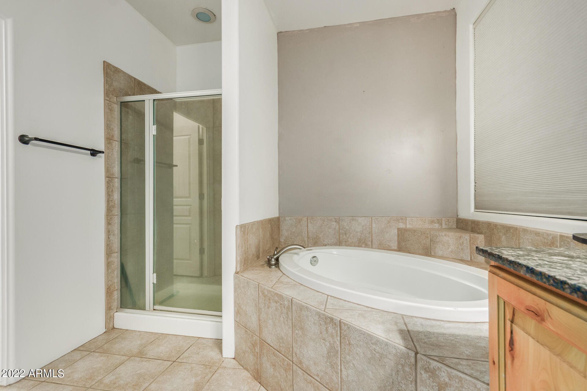 411 West Irvine Road Phoenix, AZ 85086 - Photo 21 of 41 35 - Irvine