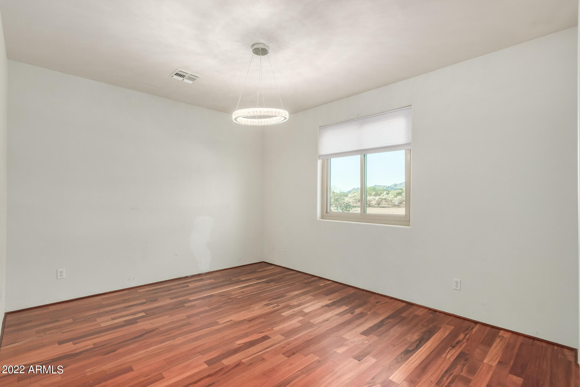 411 West Irvine Road Phoenix, AZ 85086 - Photo 26 of 41 40 - Irvine