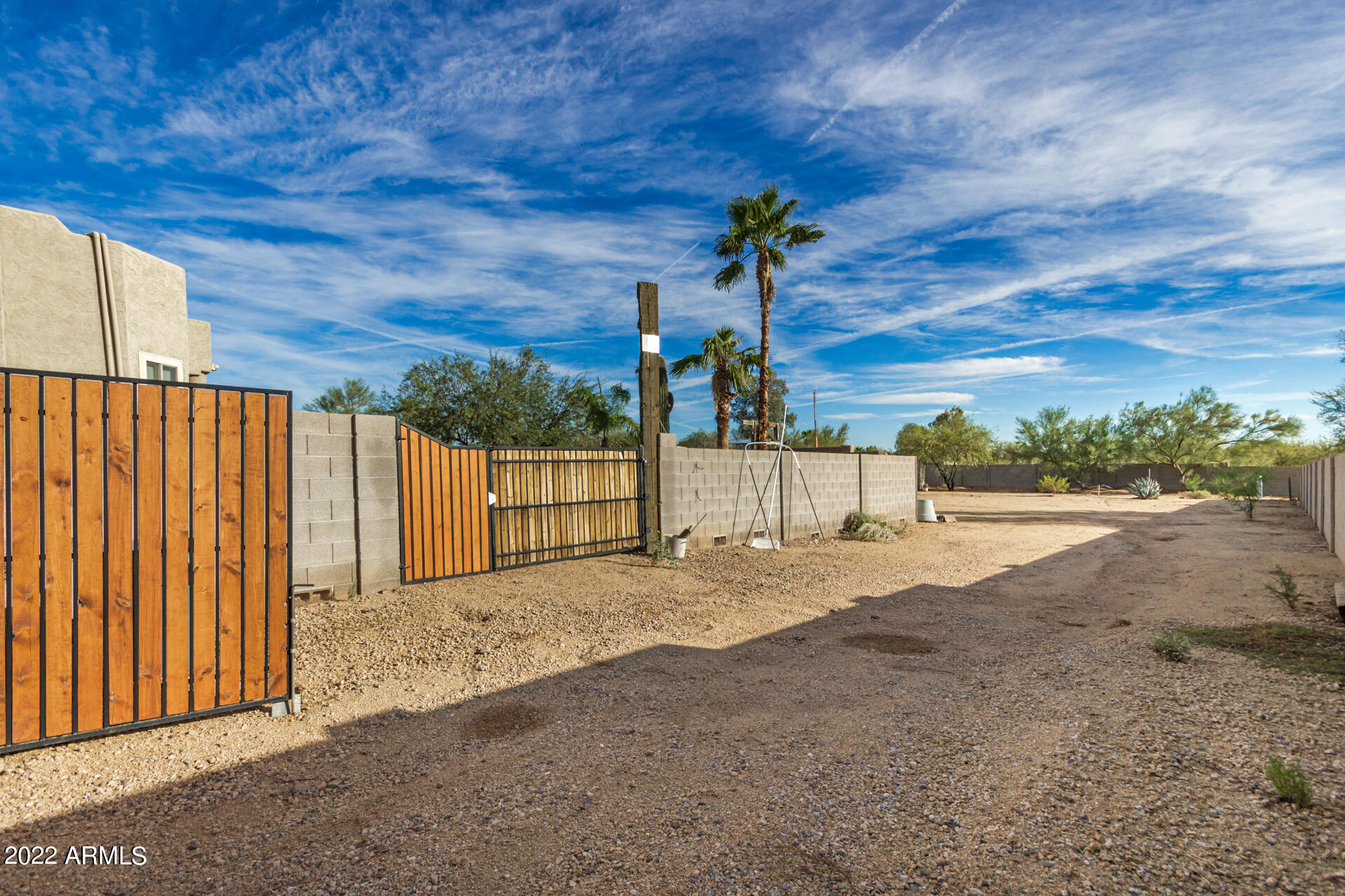 411 West Irvine Road Phoenix, AZ 85086 - Photo 40 of 41 61 - Irvine