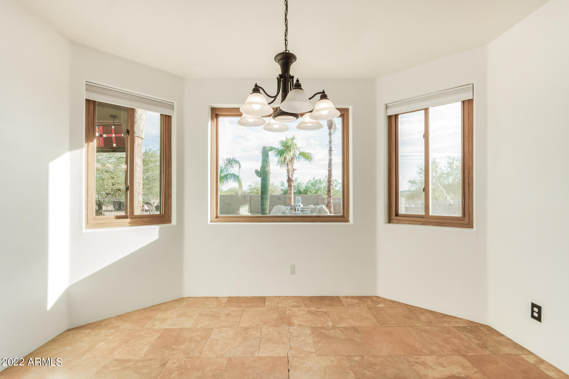 411 West Irvine Road Phoenix, AZ 85086 - Photo 10 of 41 22 - Irvine