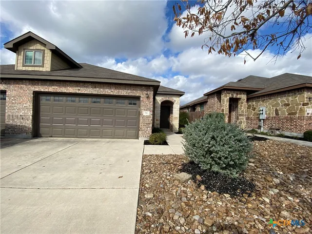 $1,495 | 716 Creekside Circle, New Braunfels, TX 78130