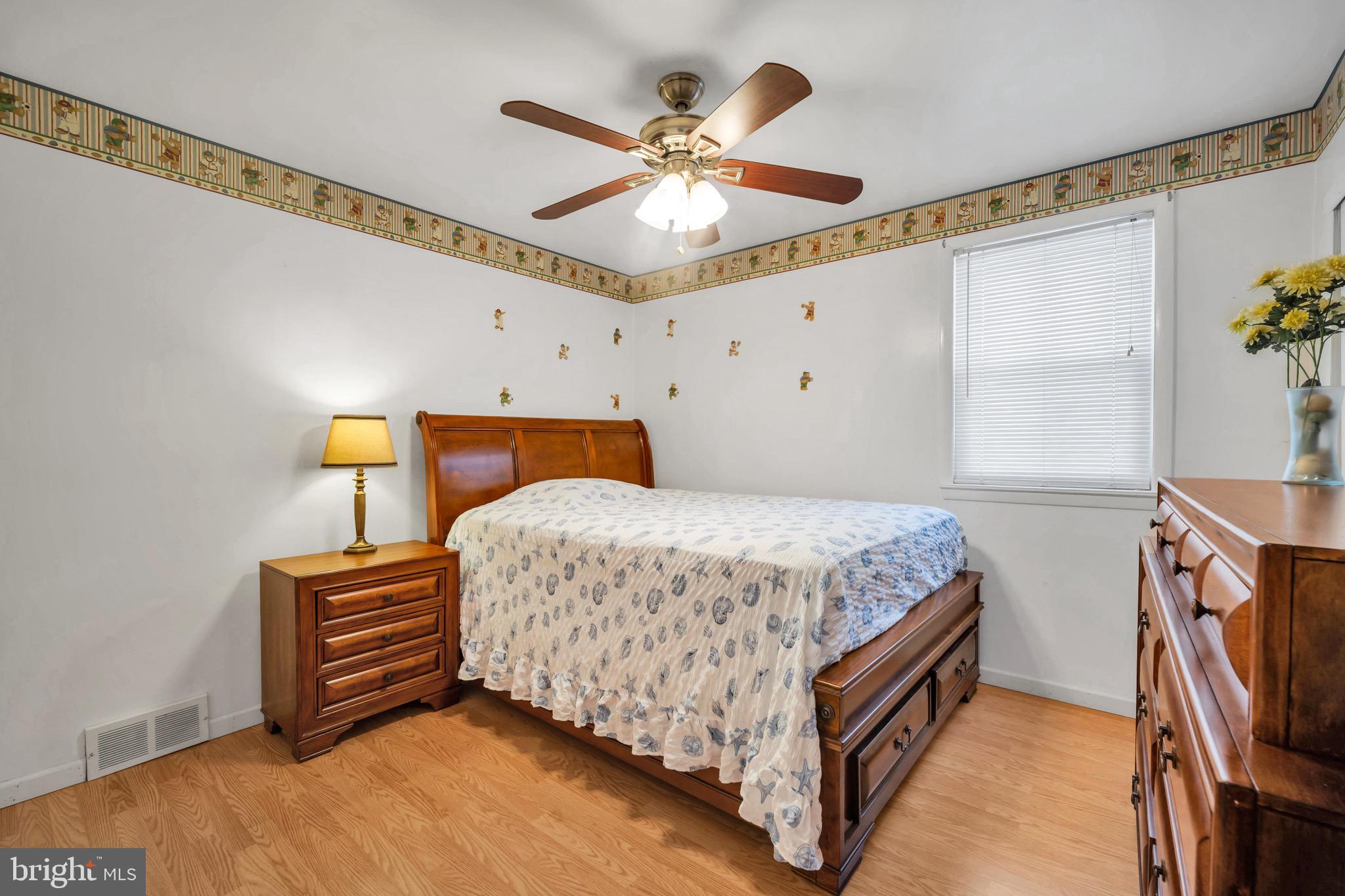 1100 Surrey Road Philadelphia, PA 19115 - Photo 21 of 33