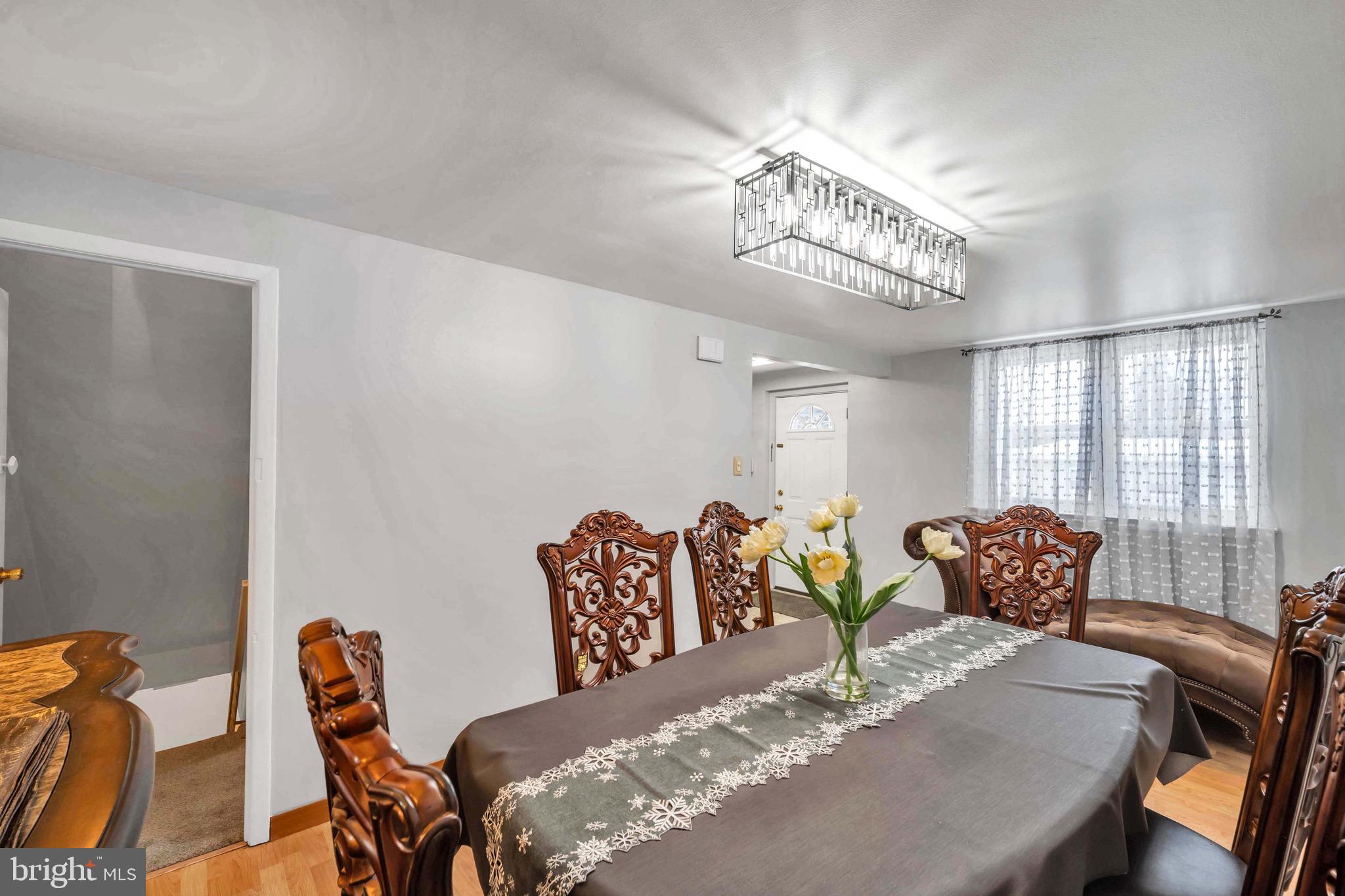 1100 Surrey Road Philadelphia, PA 19115 - Photo 8 of 33