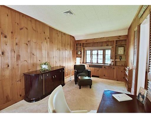 39 Saxon Road Worcester, MA 01602 - Photo 7 of 41 Gallery Image 7