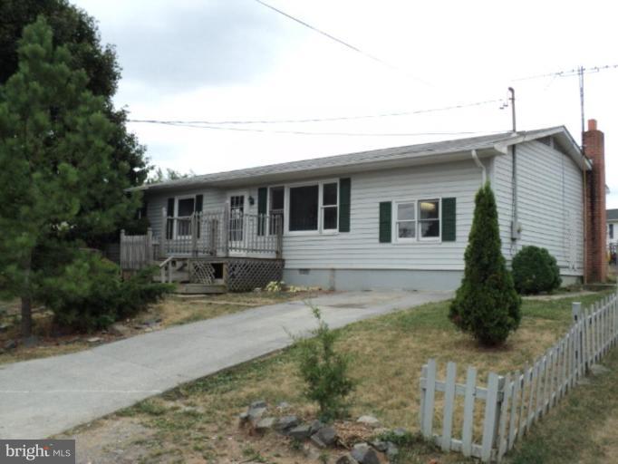78 Merlin Drive Inwood, WV 25428 - Photo 1 of 11 Exterior (Main)